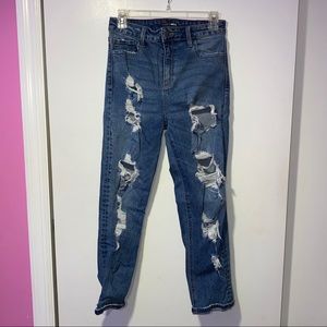 High rise ripped ankle jeans